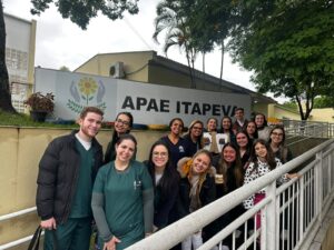 Oficina de Higiene Bucal na APAE de Itapeva